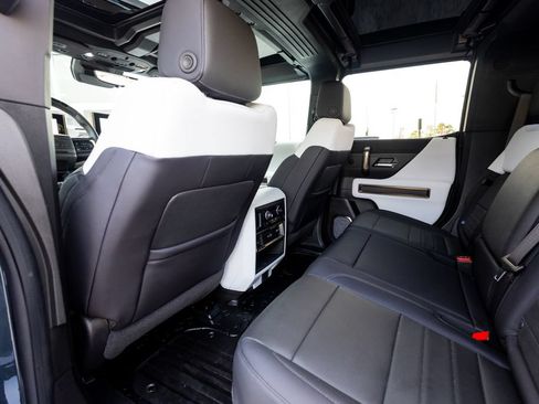 Used 2025 GMC Hummer EV 3X AWD/4WD image 57