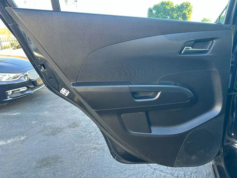 Used 2015 Chevrolet Sonic LTZ image 32