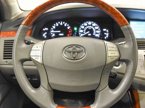 Used 2007 Toyota Avalon image 26