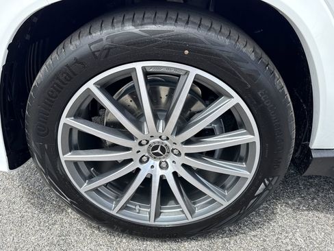 New 2026 Mercedes-Benz GLS 450 4MATIC image 9