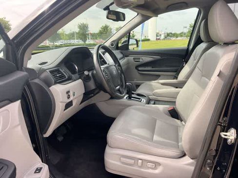 Used 2018 Honda Pilot EX-L image 3