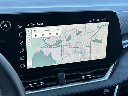 New 2026 Chevrolet Equinox LT w/ Safety and Technology Package FWD image 19
