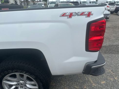 Used 2016 Chevrolet Silverado 1500 LT AWD/4WD image 15