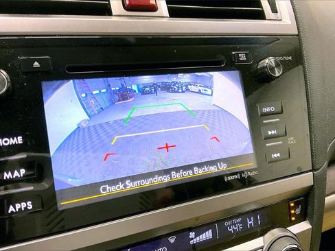Used 2016 Subaru Outback 2.5i Limited image 17