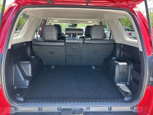 Used 2023 Toyota 4Runner 40th Anniversary SE AWD/4WD image 42