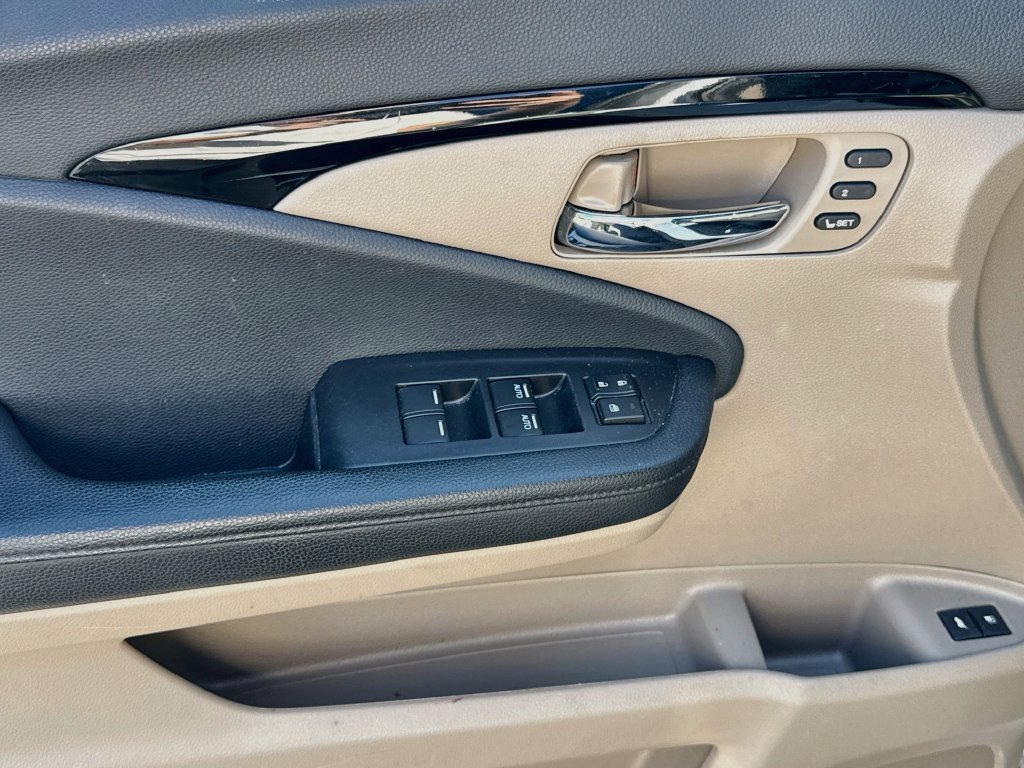 Used 2022 Honda Pilot Elite image 23