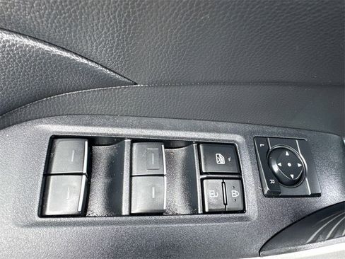 Used 2023 Toyota RAV4 AWD Hybrid image 11