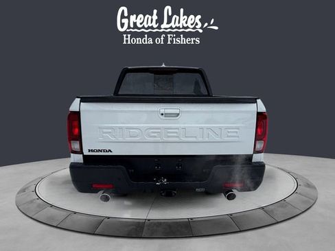 New 2026 Honda Ridgeline Black Edition image 4