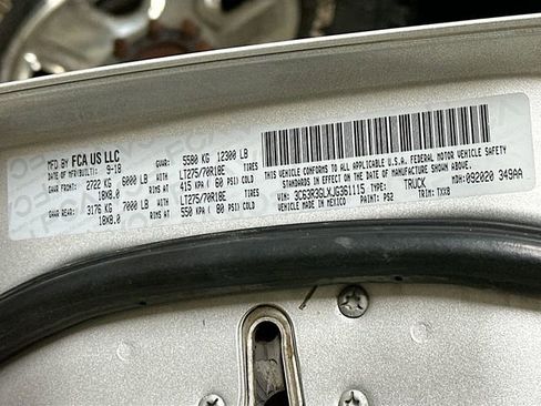 Used 2018 RAM 3500 Tradesman w/ Snow Chief Group image 29