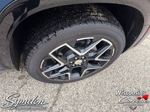 Used 2026 Chevrolet Traverse High Country w/ LPO, Floor Liner Package AWD/4WD image 27