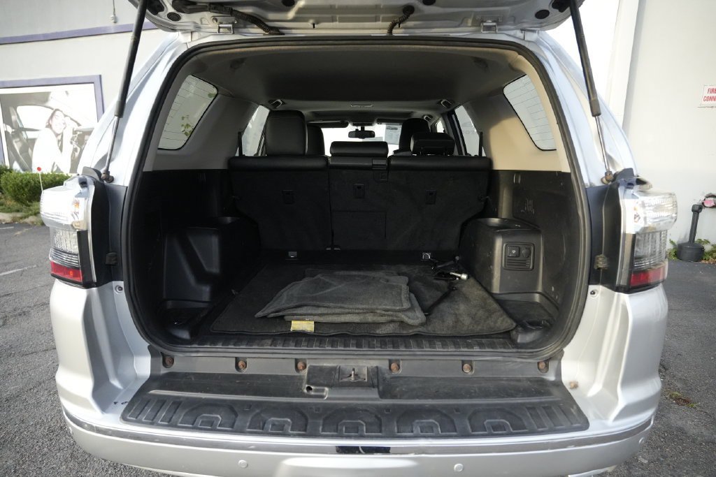 Used 2016 Toyota 4Runner Limited AWD/4WD image 15