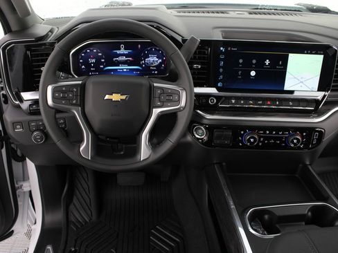 New 2026 Chevrolet Silverado 2500 LTZ w/ LTZ Plus Package AWD/4WD image 13
