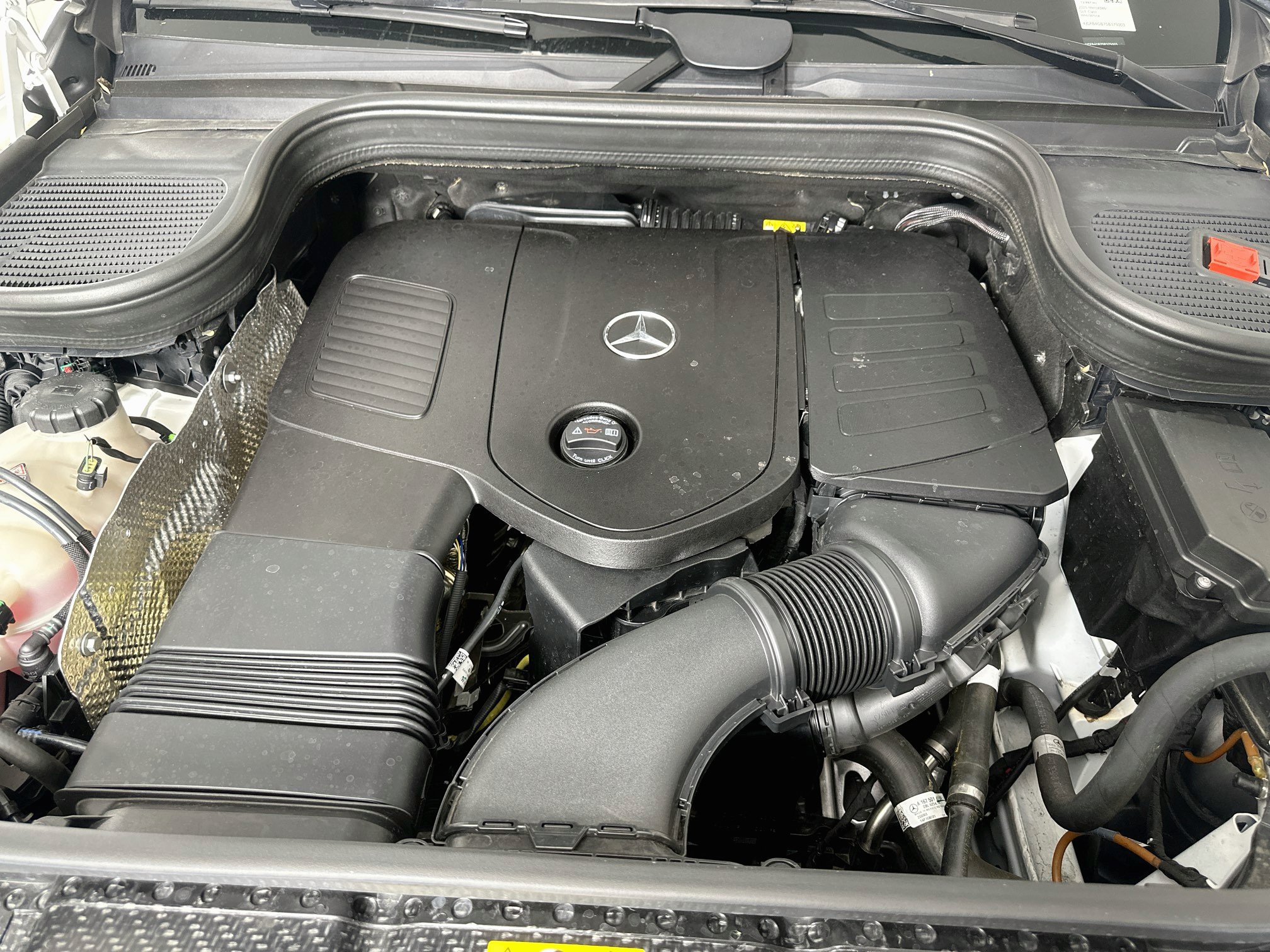 Used 2025 Mercedes-Benz GLE 450e 4MATIC image 36