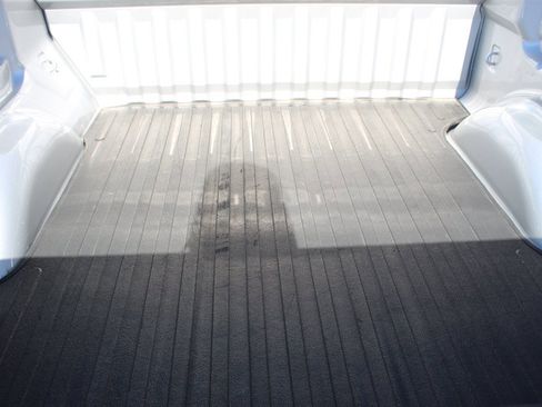 Used 2019 GMC Canyon SLT w/ Driver Alert Package image 15