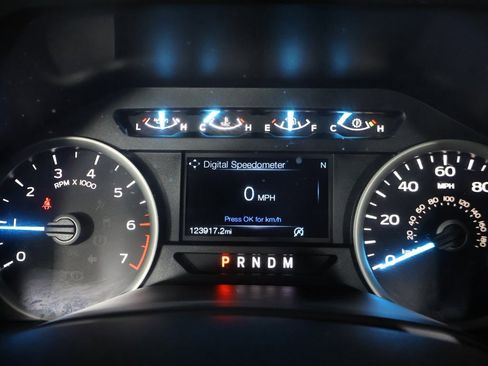 Used 2018 Ford F150 XLT w/ Equipment Group 302A Luxury image 32