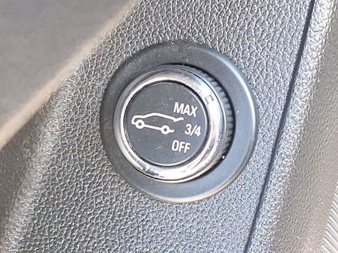 Certified 2020 Chevrolet Traverse LT image 34