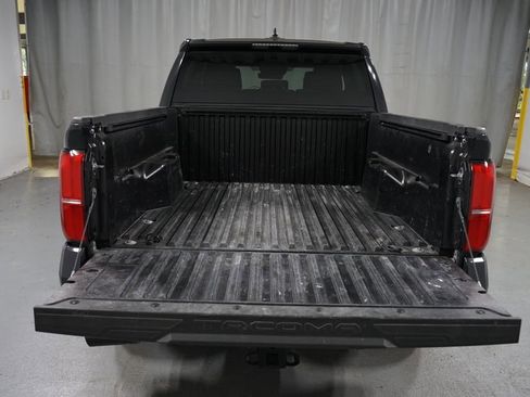 Certified 2024 Toyota Tacoma SR5 image 35