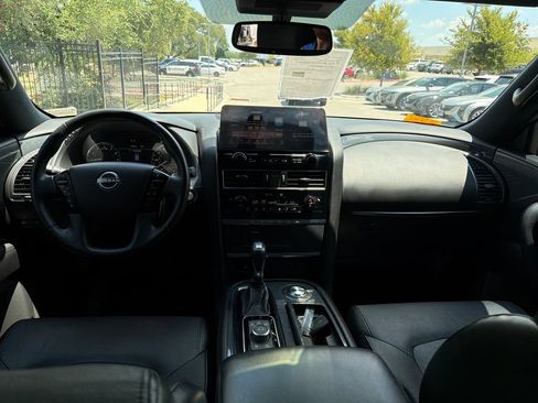 Used 2023 Nissan Armada SL w/ Midnight Edition Package RWD image 32