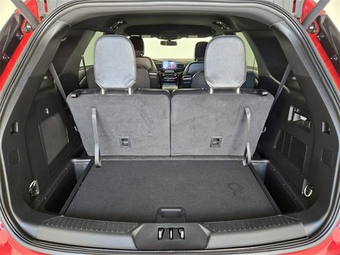 Used 2023 Ford Explorer ST-Line w/ Class IV Trailer Tow Package image 14