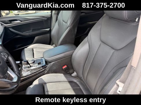 Used 2024 BMW X3 sDrive30i RWD image 13
