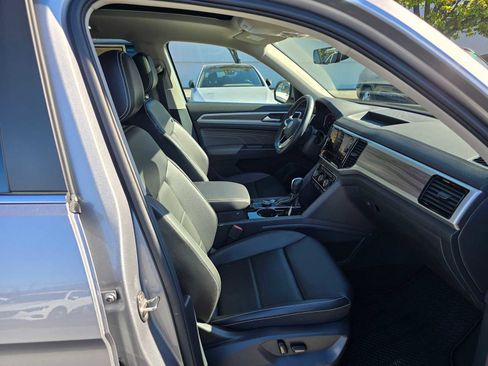 Used 2022 Volkswagen Atlas SEL image 11