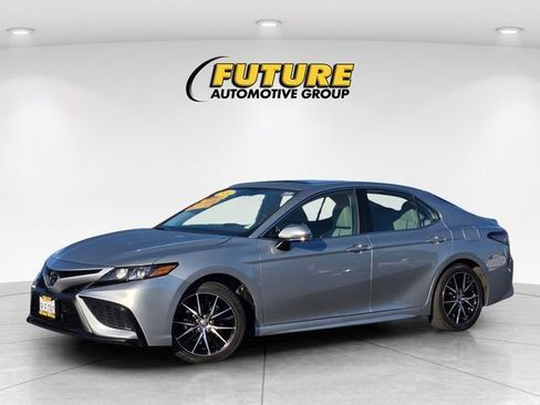 Certified 2024 Toyota Camry SE w/ Cold Weather Package AWD/4WD image 10