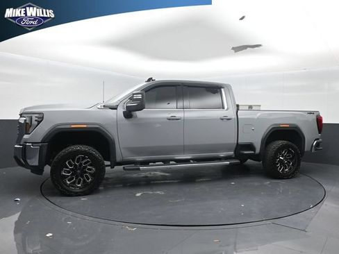 Used 2025 GMC Sierra 2500 SLE w/ SLE Value Package; AWD/4WD image 4
