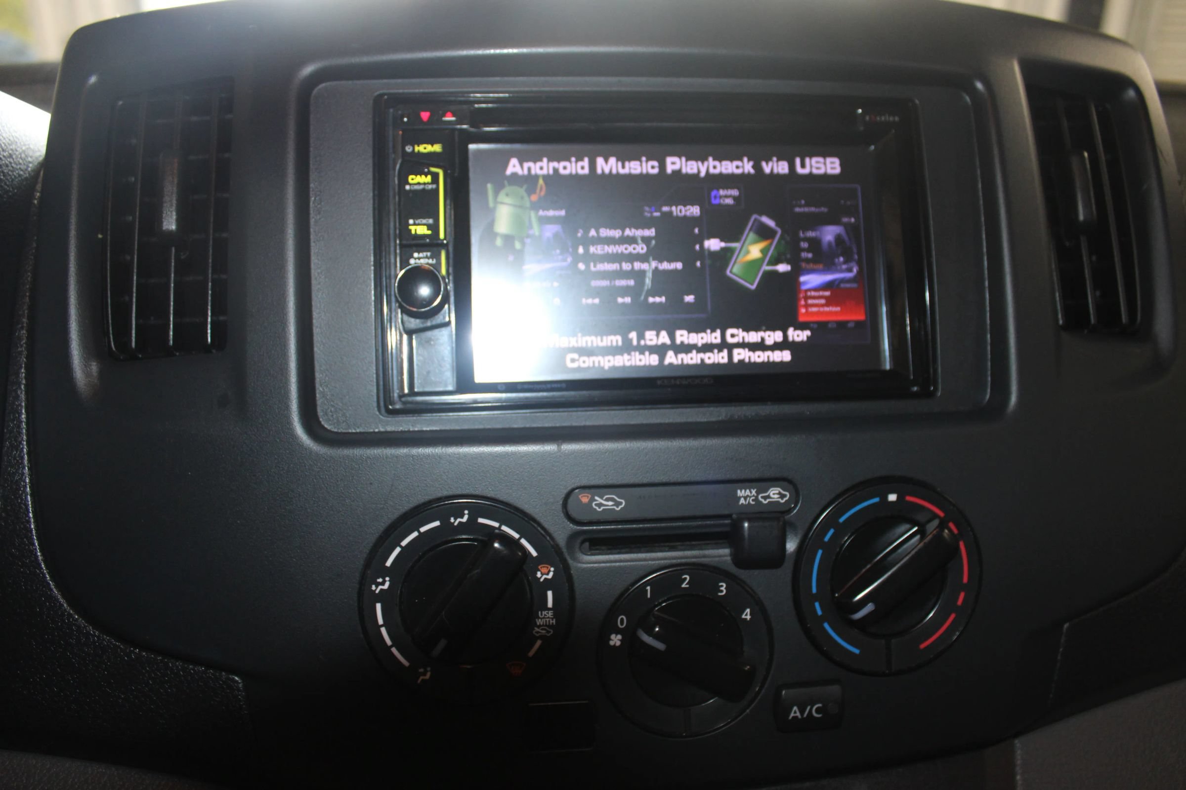 Used 2017 Nissan NV200 S FWD image 12
