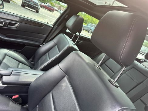 Used 2014 Mercedes-Benz E 350 Sedan w/ Premium 1 Package image 9