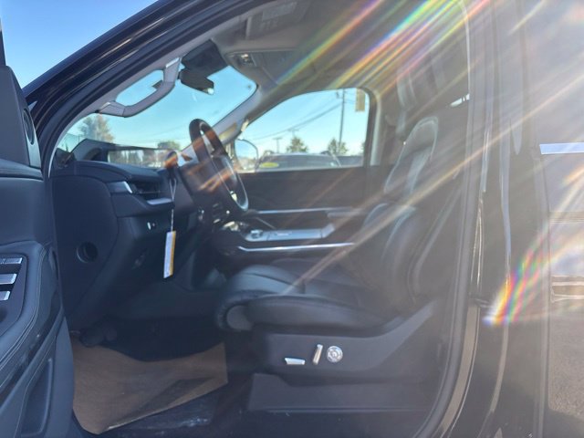 New 2026 Lincoln Navigator Premiere AWD/4WD image 14