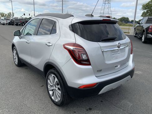 Used 2020 Buick Encore Preferred FWD image 8