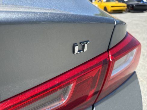 Used 2024 Chevrolet Malibu LT FWD image 28