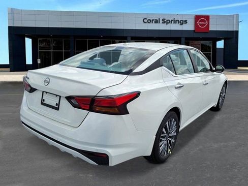 New 2026 Nissan Altima 2.5 SV FWD image 5