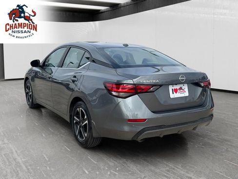 Used 2025 Nissan Sentra SV FWD image 3