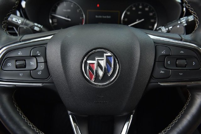 Used 2022 Buick Envision Preferred FWD image 19