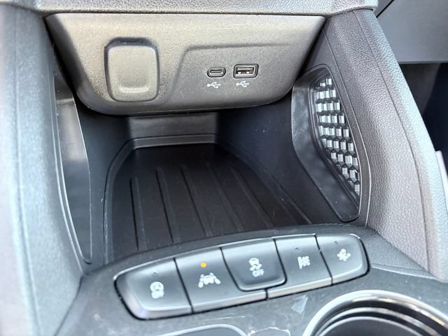 Used 2025 Chevrolet TrailBlazer LT FWD image 19