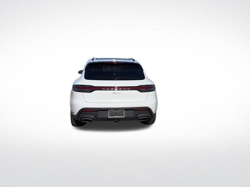 Used 2025 Porsche Macan AWD/4WD image 4