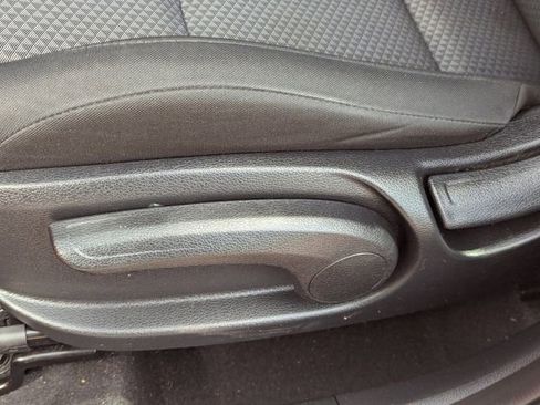 Used 2025 Kia Soul LX w/ LX Technology Package image 23