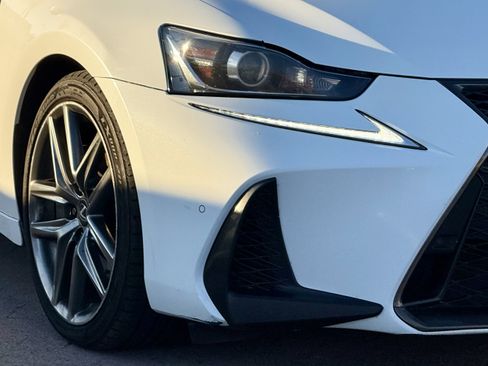 Used 2019 Lexus IS 300 F Sport w/ F Sport Package RWD image 5