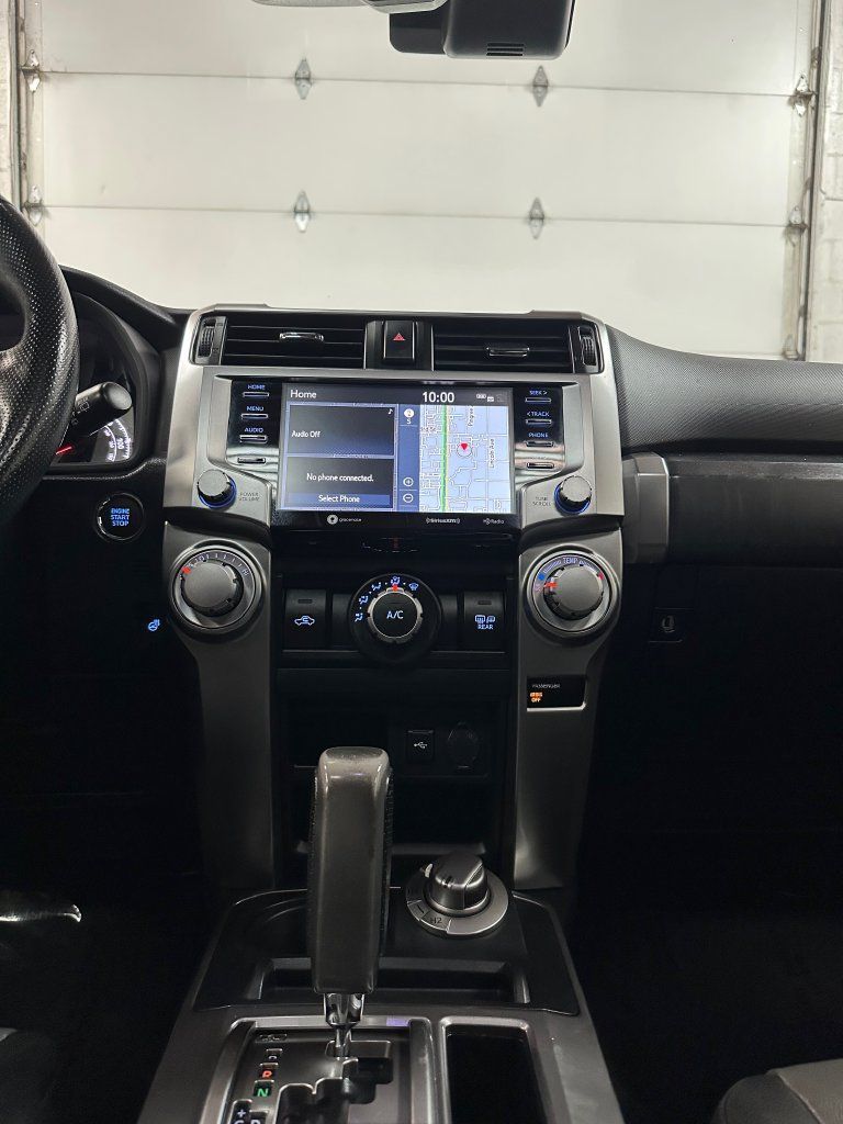 Used 2023 Toyota 4Runner SR5 Premium w/ Moonroof Package AWD/4WD image 24