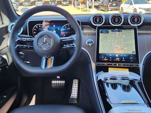 New 2026 Mercedes-Benz GLC 300 4MATIC image 14