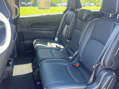 Used 2026 Honda Odyssey Elite image 34