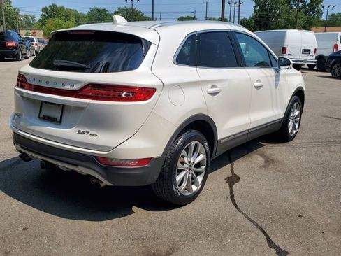 Used 2017 Lincoln MKC Select w/ Select Plus Package AWD/4WD image 6