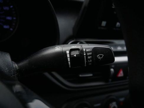 Used 2020 Kia Forte LXS FWD image 25