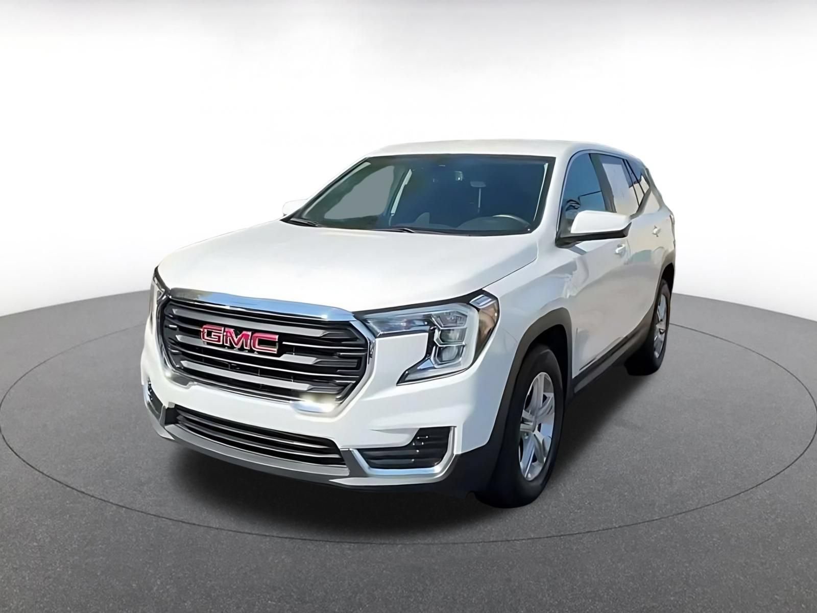 Used 2024 GMC Terrain SLE FWD image 6