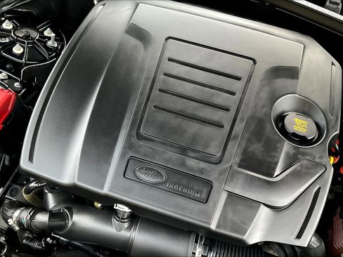 Used 2023 Land Rover Range Rover Velar R-Dynamic S image 35