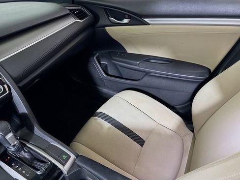 Used 2018 Honda Civic EX image 21