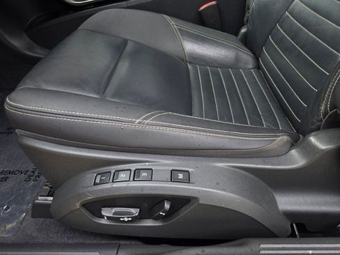 Used 2011 Volvo C30 FWD image 14