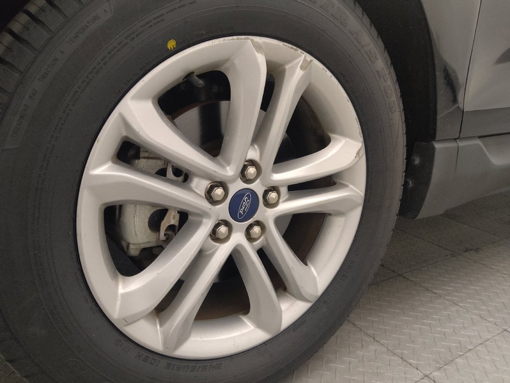 Used 2020 Ford Edge SEL w/ Convenience Package FWD image 31