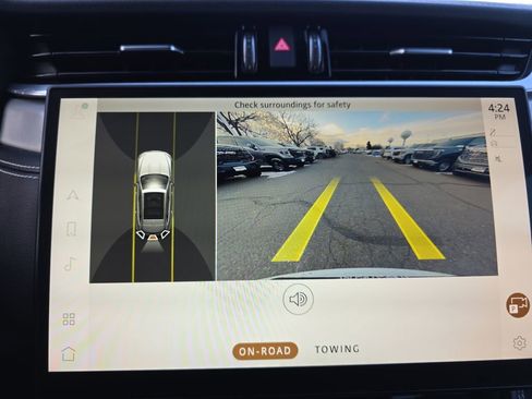 Used 2024 Jaguar F-PACE R-Dynamic S image 20